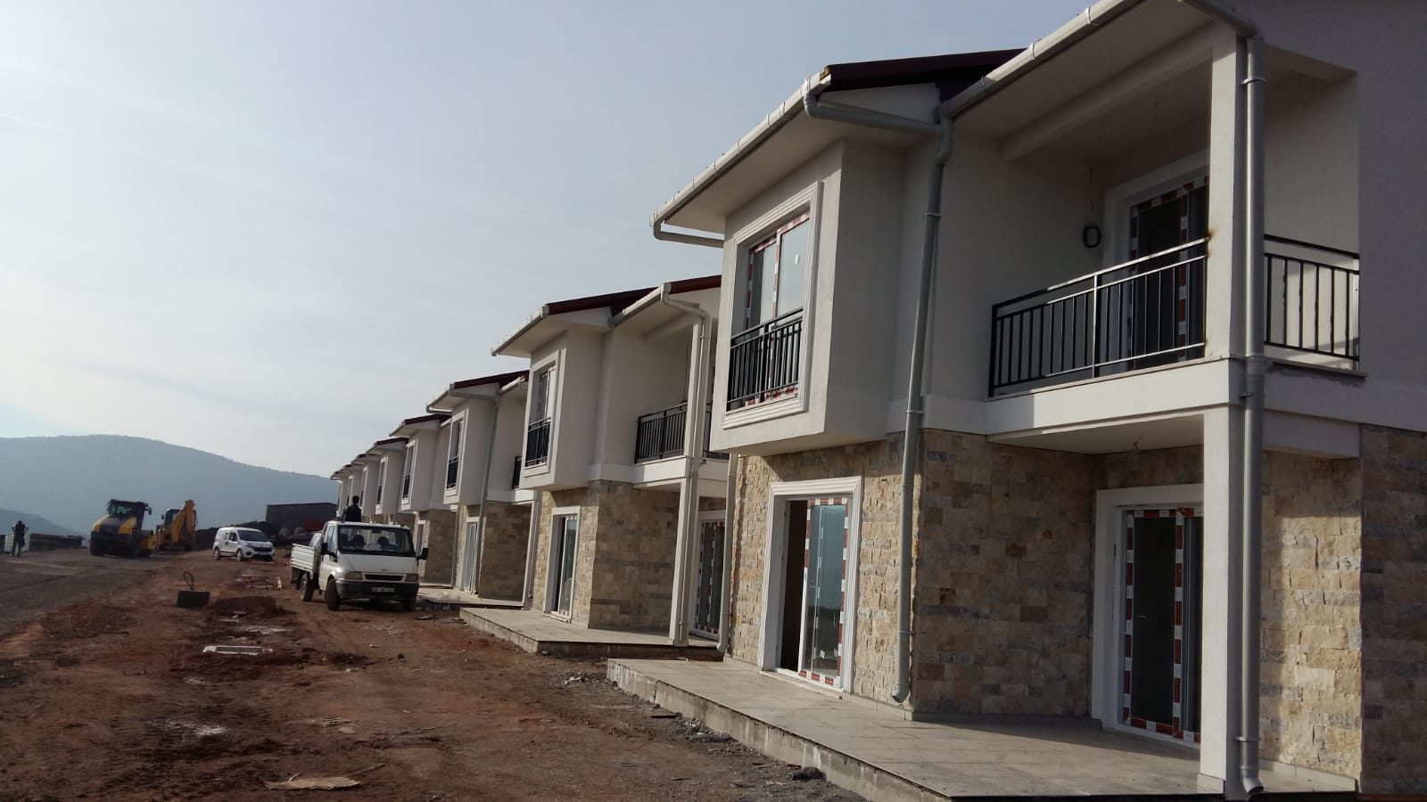 8 ADET HAFİF ÇELİK PREFABRİK YAPIMI ÇUKURKÖY-MENEMEN