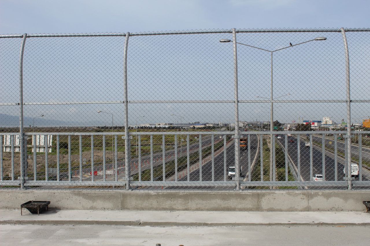 Çiğli Tramvay Hattı Projesi Anti-Vandal Korkuluk Montajı